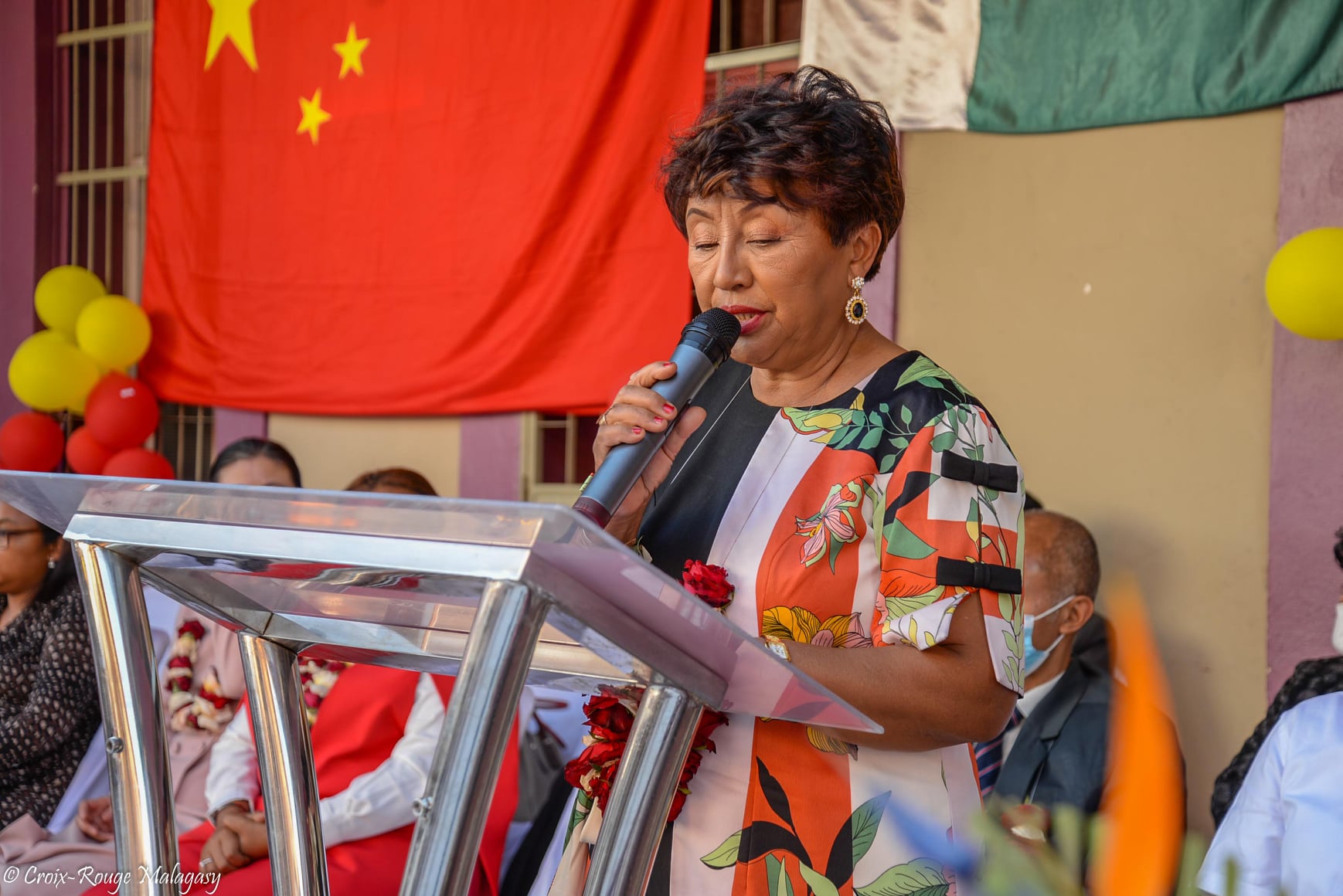 Cérémonie de remise de jouets, de fourniture scolaire pour les enfants du District 5